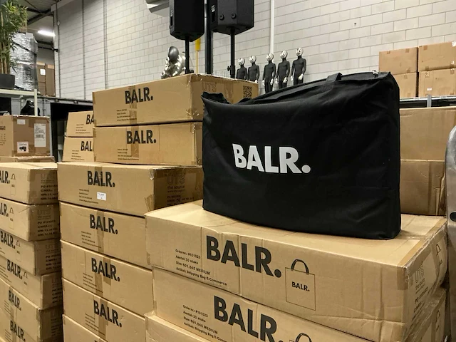 Partij balr shipping bags medium (1620x) - afbeelding 1 van  5
