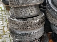 Partij banden diverse soorten en maten - afbeelding 10 van  16