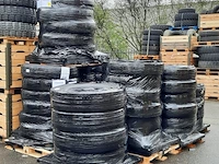 Partij banden michelin - afbeelding 1 van  12