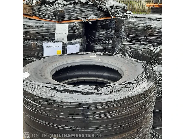 Partij banden michelin - afbeelding 6 van  12