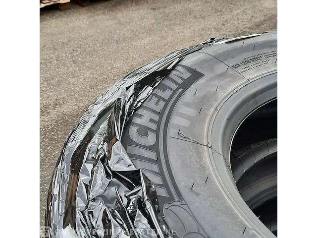 Partij banden michelin - afbeelding 7 van  12