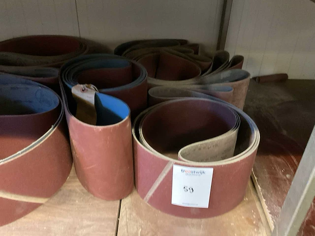 Partij bandschuurpapier - afbeelding 2 van  3