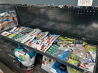 Partij batterijen w.o. philips, grundig, camelion - afbeelding 1 van  7