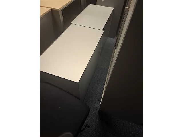 Partij bedrijfsmiddelen - afbeelding 34 van  58