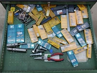 Partij beitelplaatjes, houders en spanhulzen t.b.v. kavel 1 - afbeelding 8 van  12