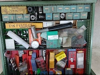Partij beitelplaatjes, houders en spanhulzen t.b.v. kavel 1 - afbeelding 12 van  12