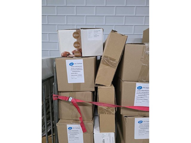 Partij beko o.a. bakkerij disposables - afbeelding 2 van  10