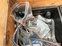 Partij besturings kasten en kabels - afbeelding 7 van  9