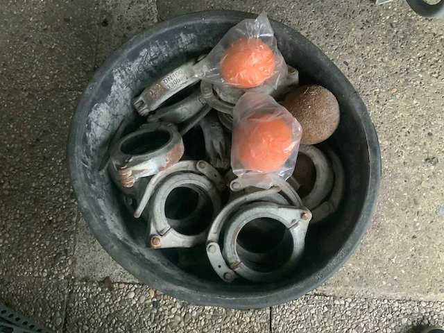 Partij beton slangen (12 stuks) - afbeelding 5 van  7