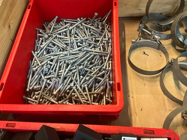 Partij bevestigingmiddelen - afbeelding 6 van  8