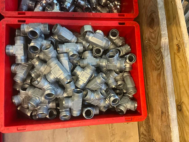 Partij bevestigingmiddelen - afbeelding 4 van  7