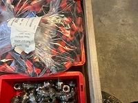 Partij bevestigingmiddelen - afbeelding 7 van  7