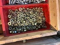 Partij bevestigingmiddelen - afbeelding 9 van  9
