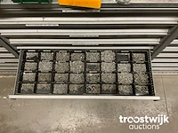 Partij bevestigings-/ en elektro-technisch materiaal - afbeelding 8 van  36