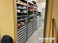 Partij bevestigings-/ en elektro-technisch materiaal