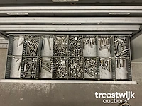 Partij bevestigings-/ en elektro-technisch materiaal - afbeelding 19 van  36