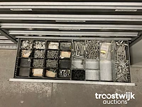 Partij bevestigings-/ en elektro-technisch materiaal - afbeelding 20 van  36