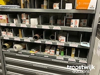 Partij bevestigings-/ en elektro-technisch materiaal - afbeelding 25 van  36
