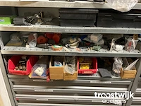 Partij bevestigings-/ en elektro-technisch materiaal - afbeelding 28 van  36