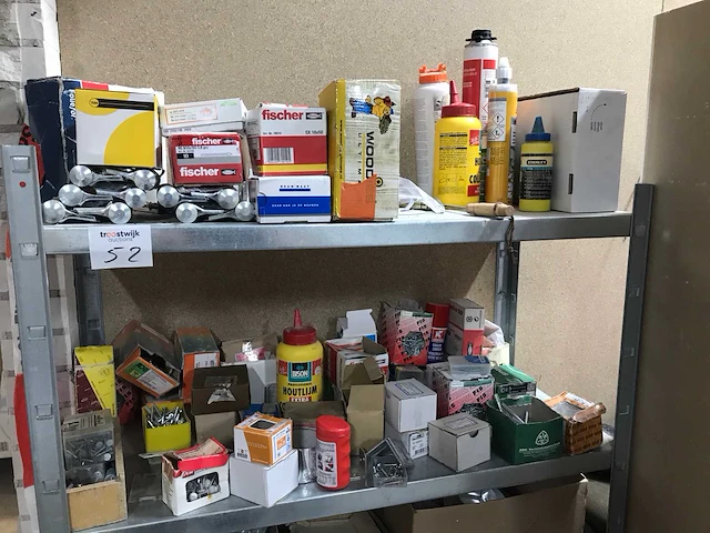 Partij bevestigings materiaal - afbeelding 1 van  3