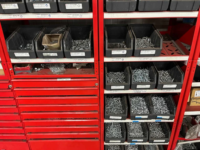 Partij bevestigingsmateriaal en divers - afbeelding 2 van  33