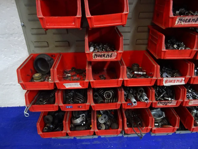 Partij bevestigingsmateriaal - afbeelding 7 van  7