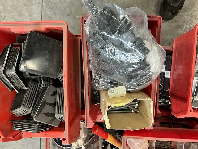 Partij bevestigingsmateriaal - afbeelding 3 van  11