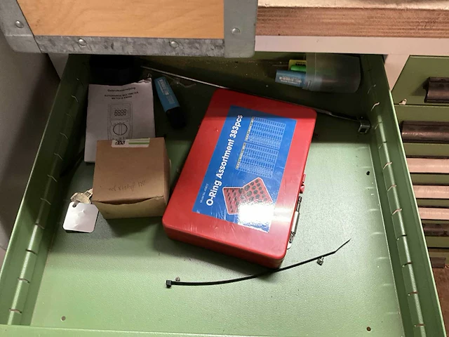 Partij bevestigingsmateriaal - afbeelding 16 van  21