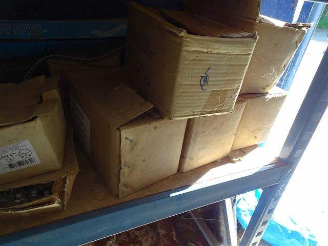 Partij bevestigingsmateriaal - afbeelding 5 van  13