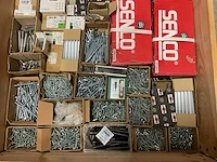 Partij bevestigingsmateriaal - afbeelding 2 van  5
