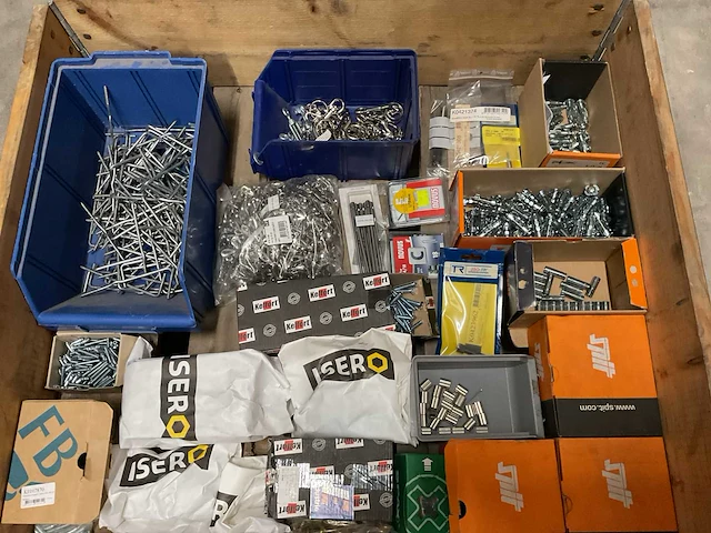 Partij bevestigingsmateriaal - afbeelding 3 van  3