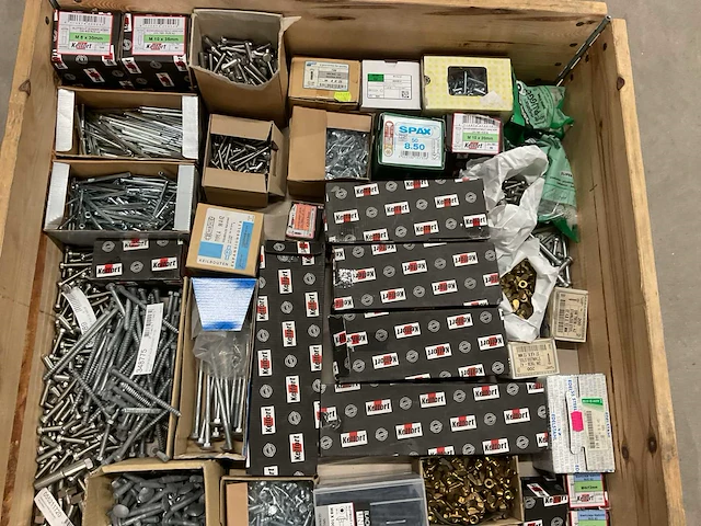 Partij bevestigingsmateriaal - afbeelding 3 van  3