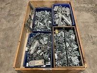 Partij bevestigingsmateriaal - afbeelding 1 van  3