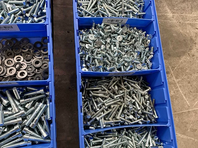 Partij bevestigingsmateriaal - afbeelding 3 van  14