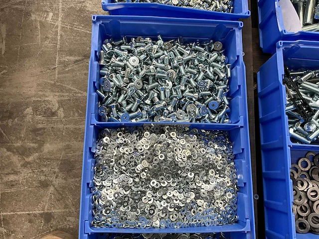 Partij bevestigingsmateriaal - afbeelding 8 van  14