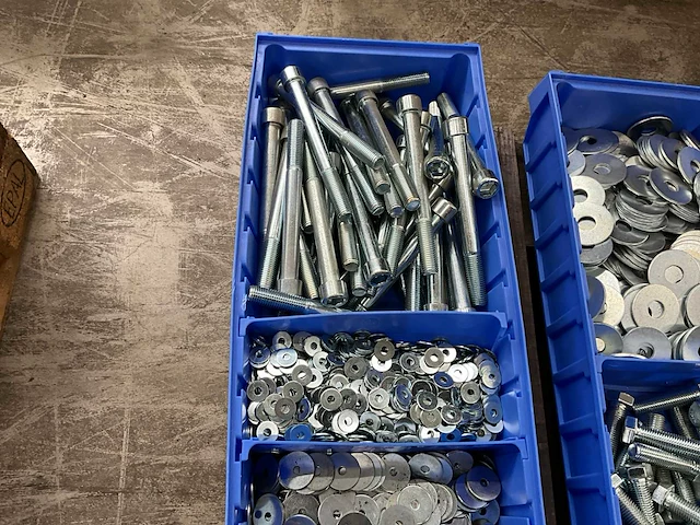Partij bevestigingsmateriaal - afbeelding 10 van  14