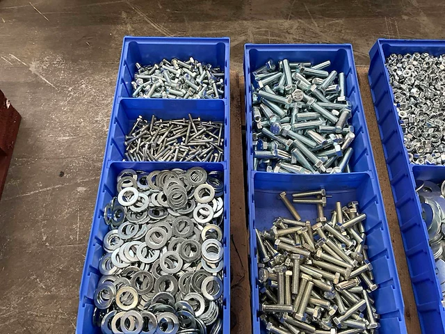 Partij bevestigingsmateriaal - afbeelding 4 van  6