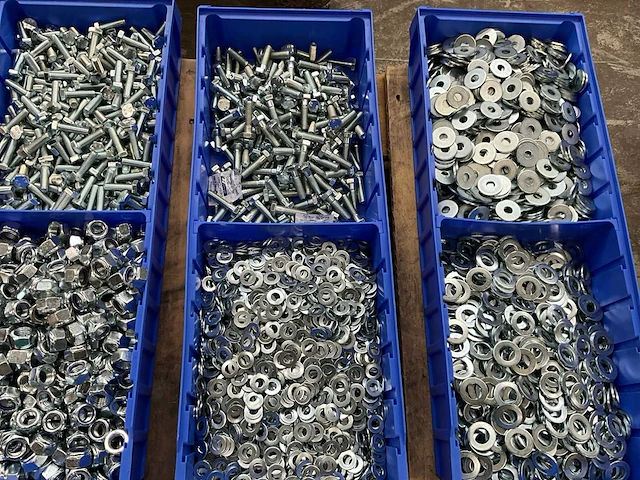 Partij bevestigingsmateriaal - afbeelding 4 van  7