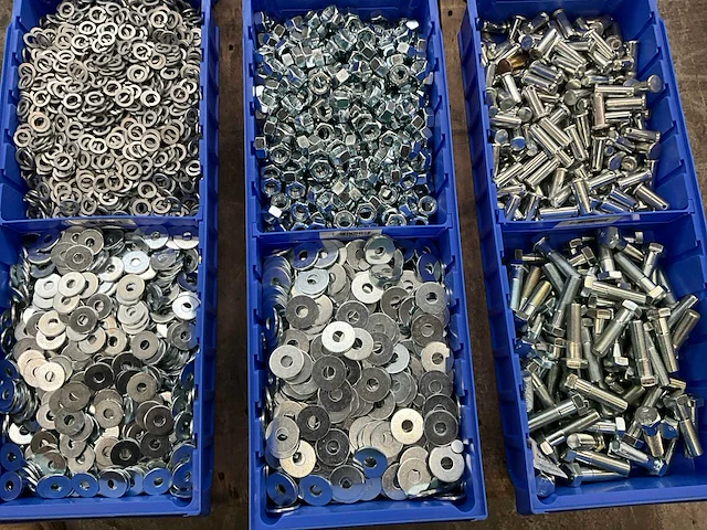 Partij bevestigingsmateriaal - afbeelding 5 van  7