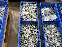 Partij bevestigingsmateriaal - afbeelding 2 van  7