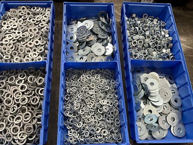 Partij bevestigingsmateriaal - afbeelding 4 van  7