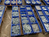 Partij bevestigingsmateriaal - afbeelding 1 van  8