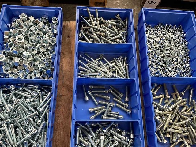 Partij bevestigingsmateriaal - afbeelding 4 van  8