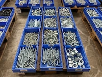 Partij bevestigingsmateriaal - afbeelding 1 van  7
