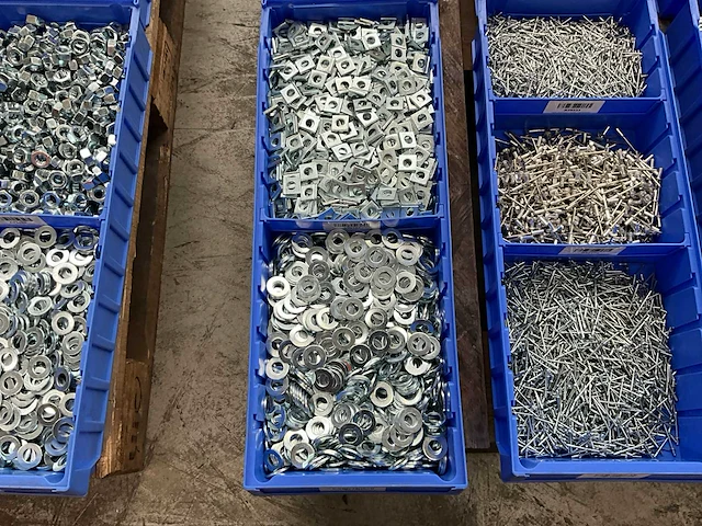 Partij bevestigingsmateriaal - afbeelding 3 van  7
