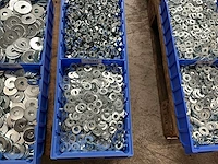 Partij bevestigingsmateriaal - afbeelding 7 van  7