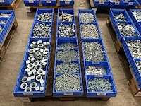 Partij bevestigingsmateriaal - afbeelding 1 van  7