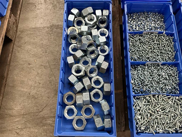 Partij bevestigingsmateriaal - afbeelding 3 van  7