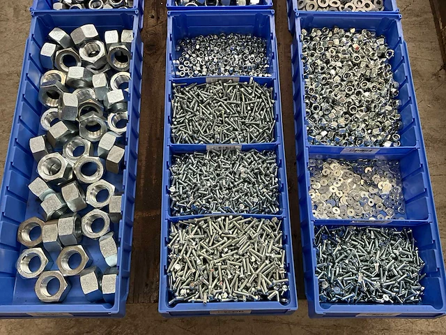 Partij bevestigingsmateriaal - afbeelding 5 van  7