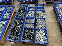Partij bevestigingsmateriaal - afbeelding 1 van  7